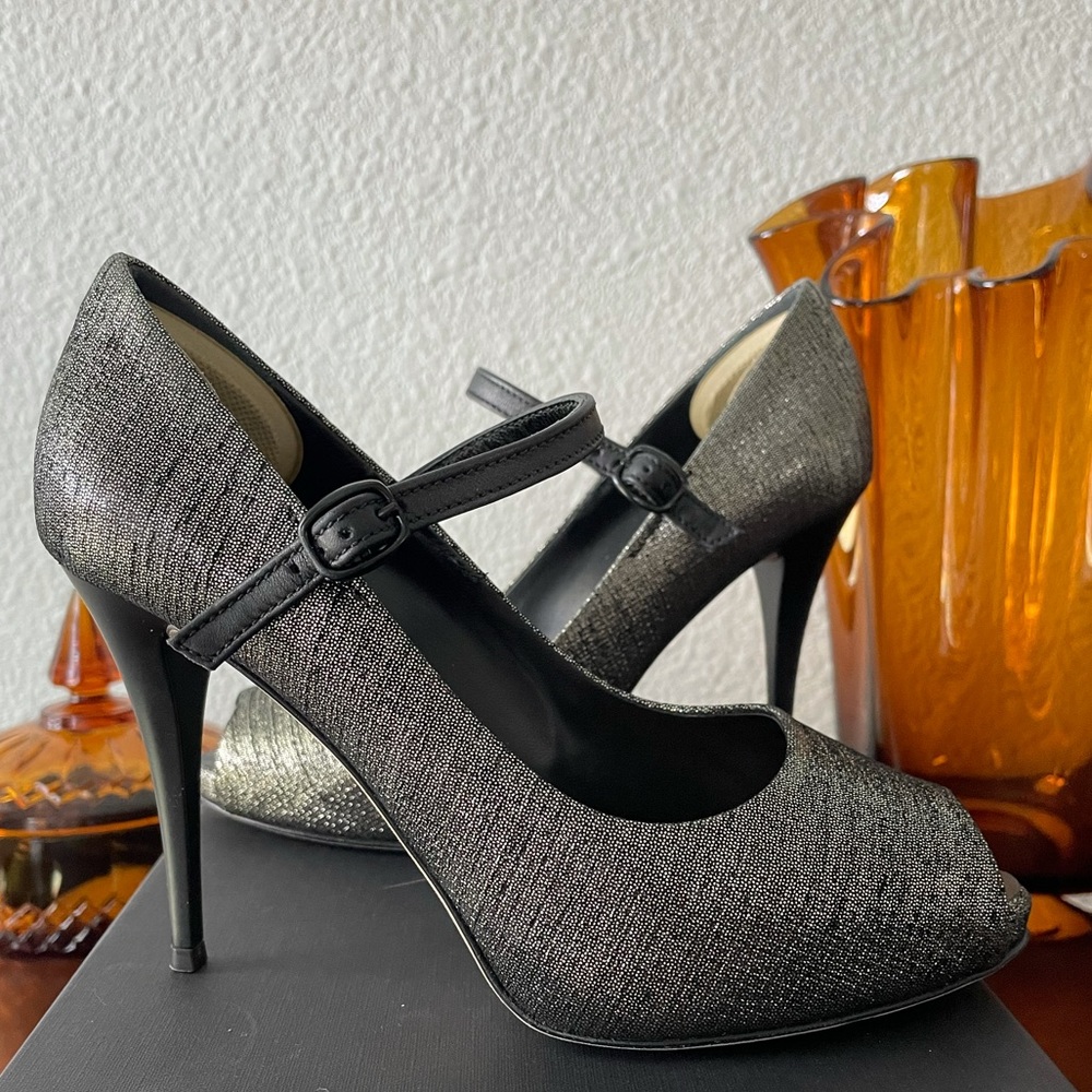 Giuseppe Zanotti Pewter Peep Toe Heels
